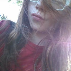 Meet your Posher, Annie